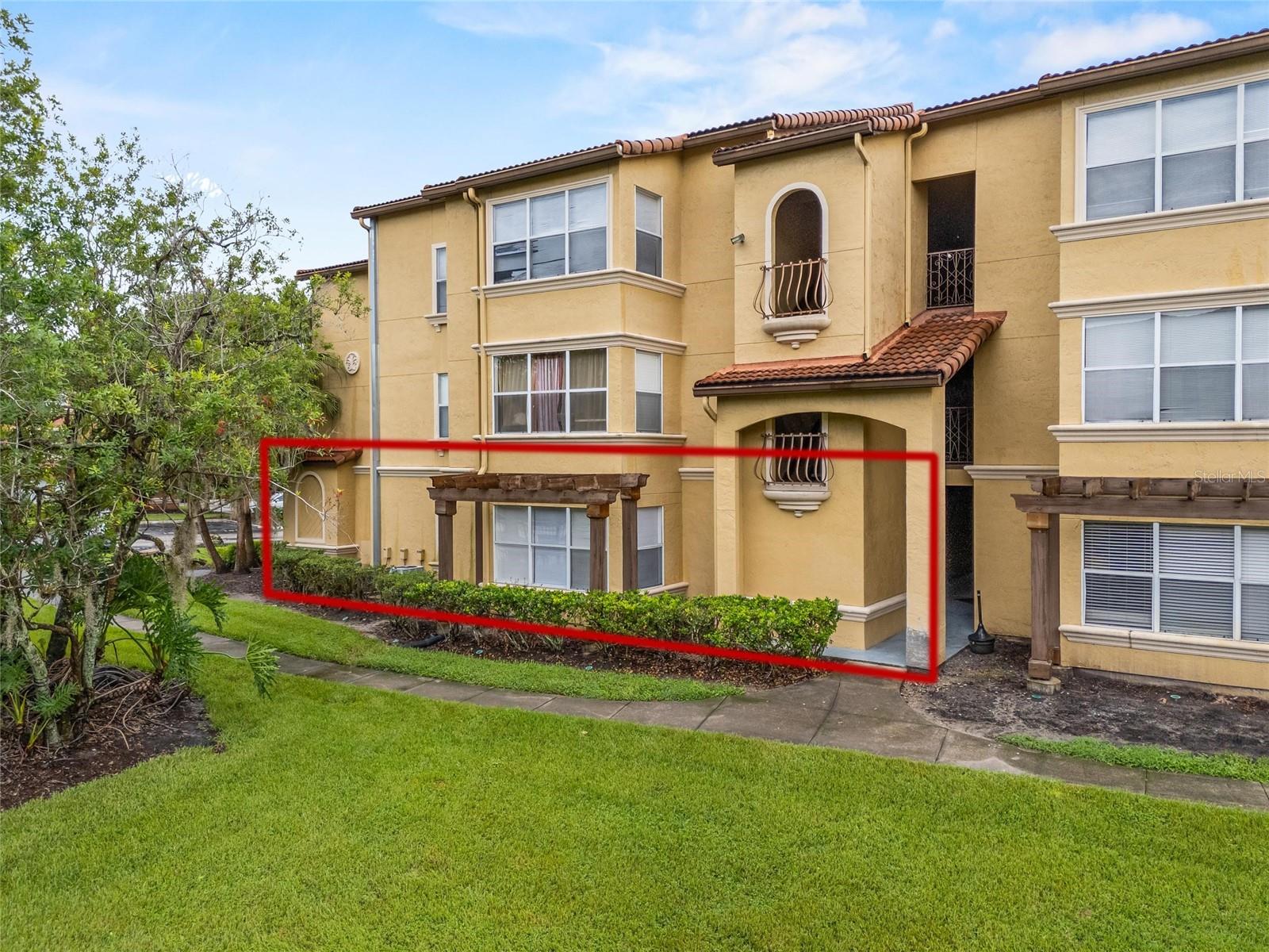 Details for 5144 Conroy Road 17, ORLANDO, FL 32811