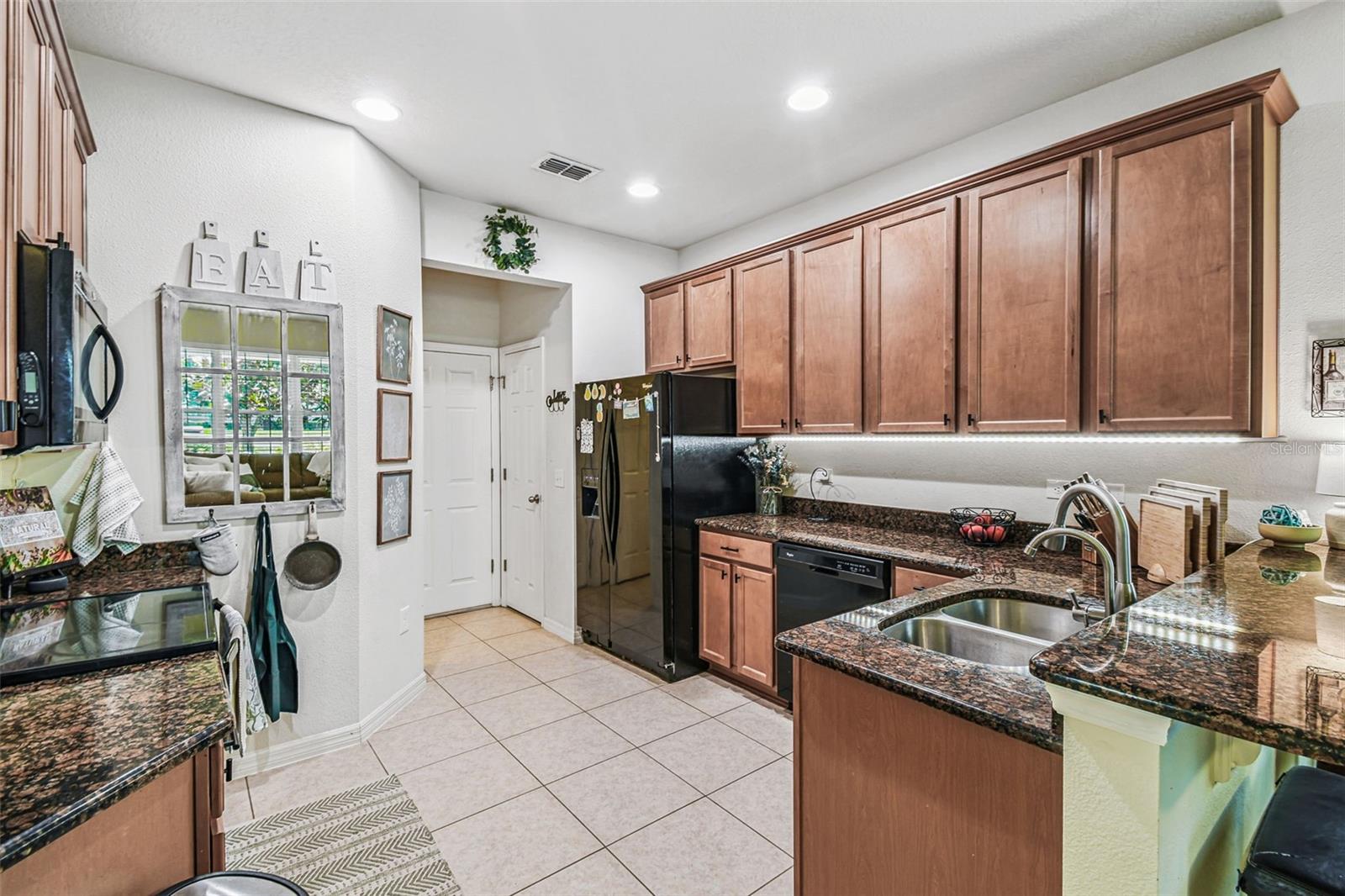 Image 11 of 61 For 10624 Reams Road