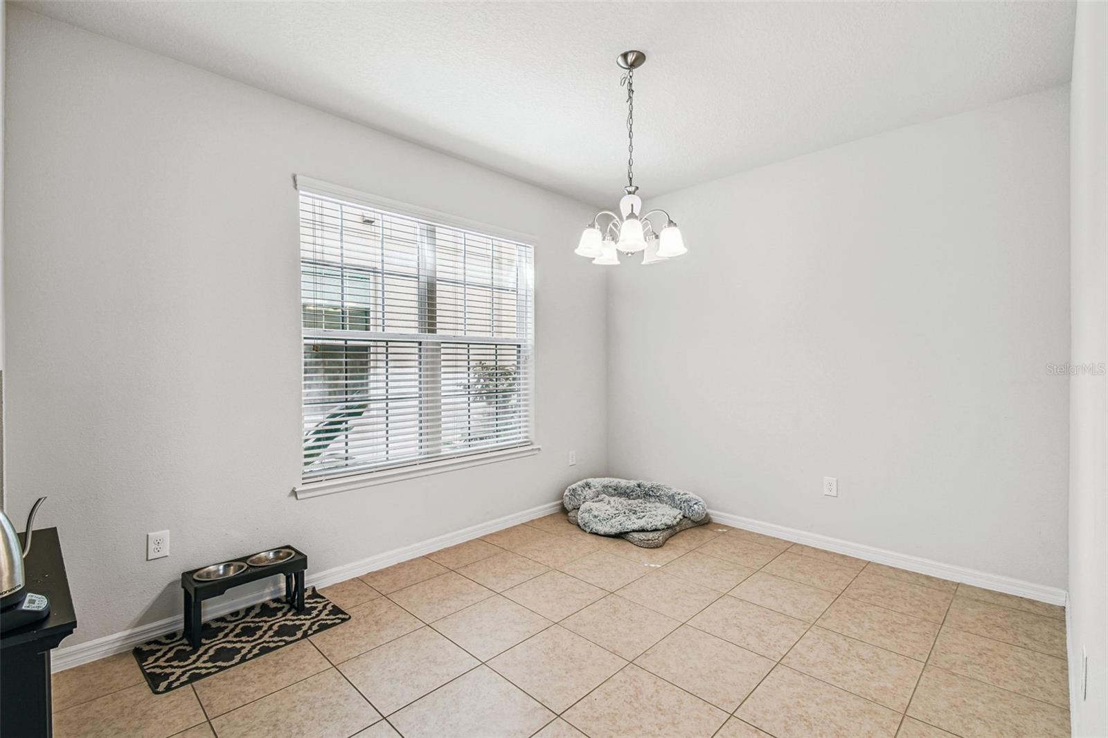 Image 15 of 61 For 10624 Reams Road