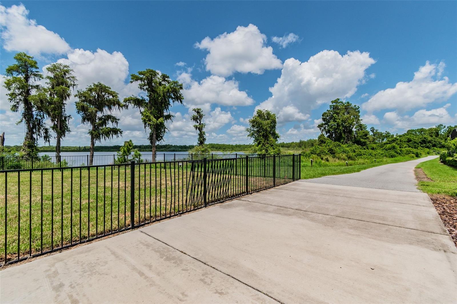 Image 47 of 61 For 10624 Reams Road