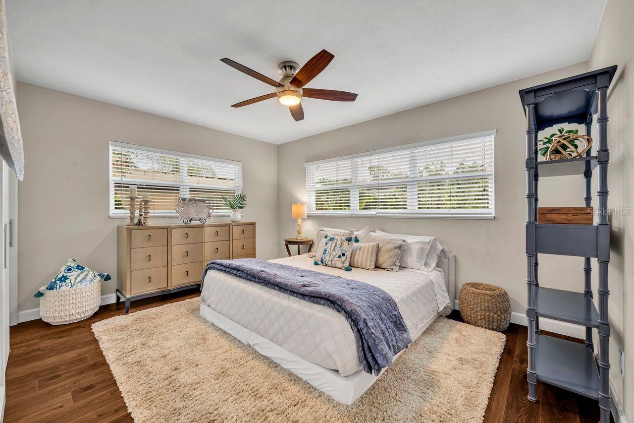 Listing photo id 11 for 170 Faith Terrace