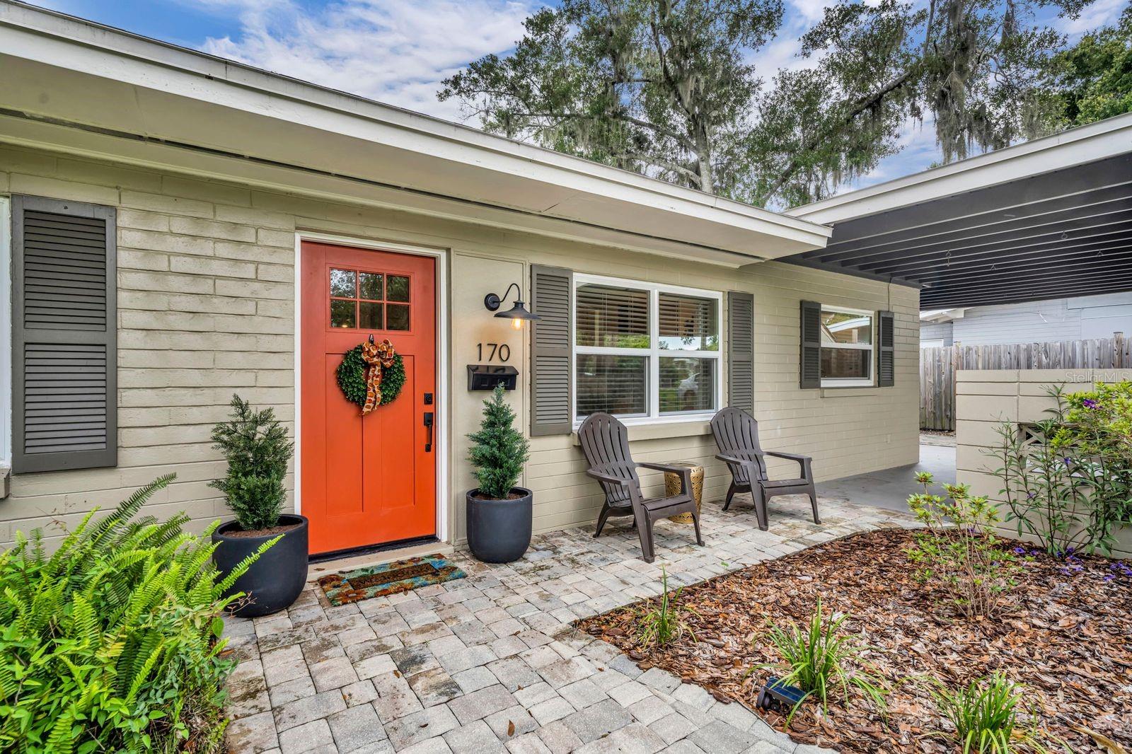 Listing photo id 0 for 170 Faith Terrace