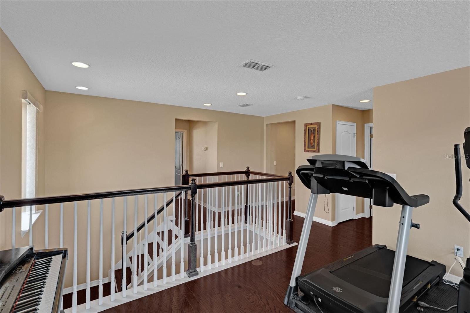 Image 19 of 42 For 1333 Gatewood Avenue