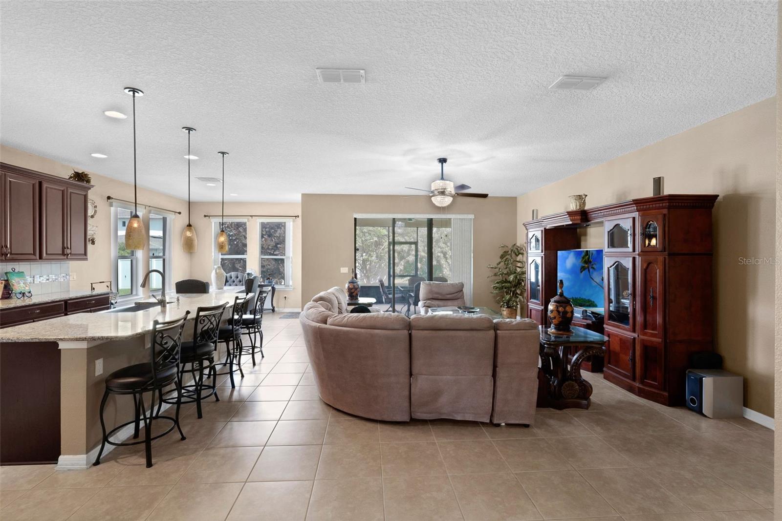 Image 4 of 42 For 1333 Gatewood Avenue