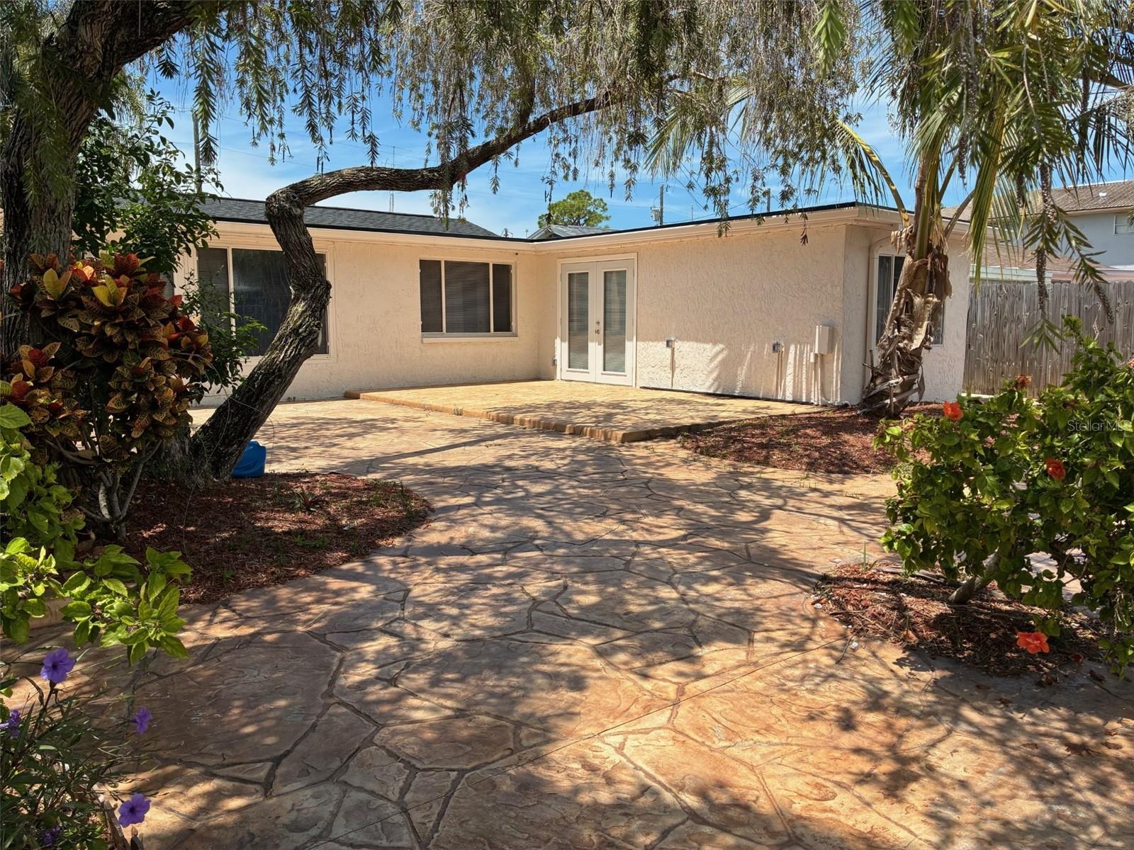 Image 8 of 9 For 13916 Muriel Avenue