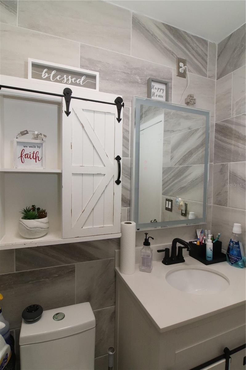 Image 14 of 31 For 2918 Prince Oak Court