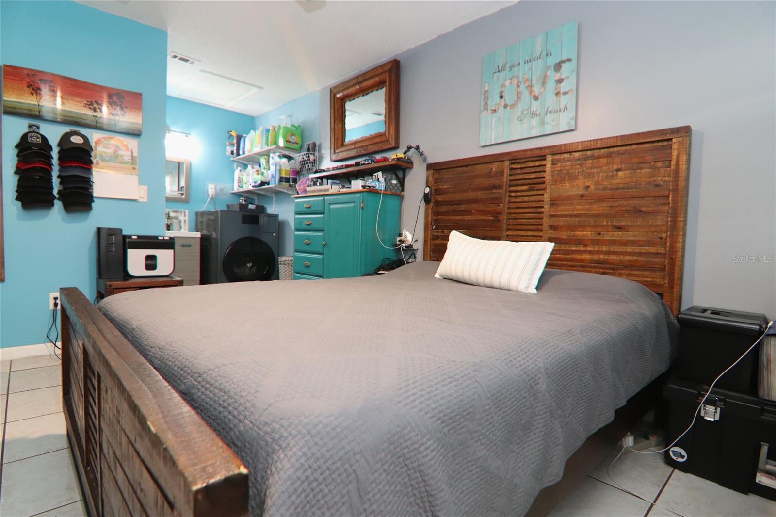 Image 21 of 31 For 2918 Prince Oak Court