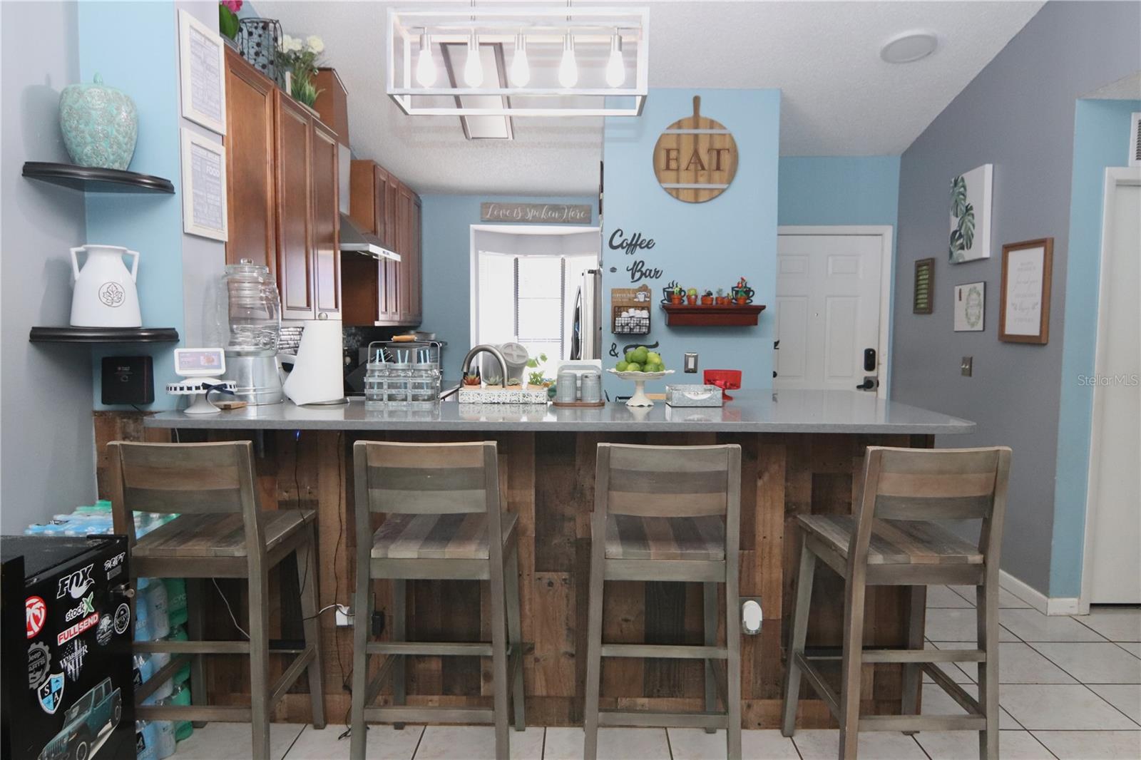 Image 4 of 31 For 2918 Prince Oak Court