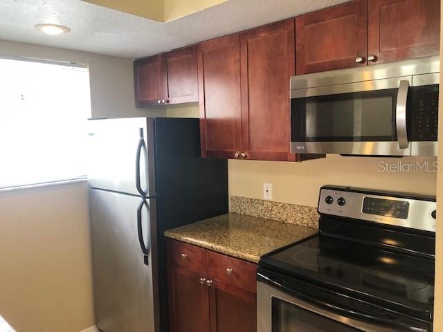 Image 7 of 16 For 5168 Conroy Road 21