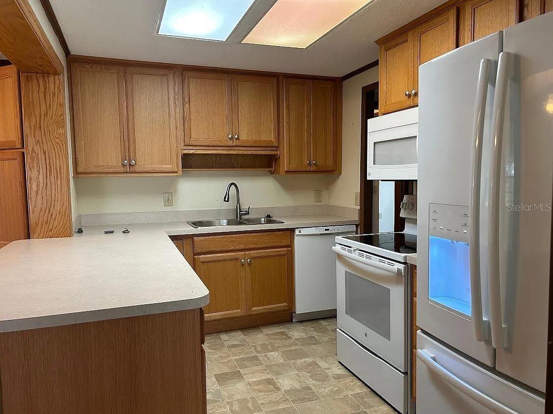 Image 5 of 6 For 7901 Castile Road