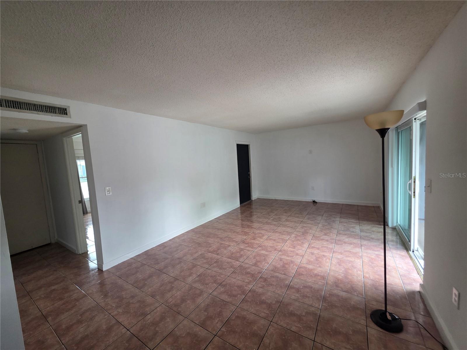 Image 5 of 15 For 5226 Curry Ford Road 315