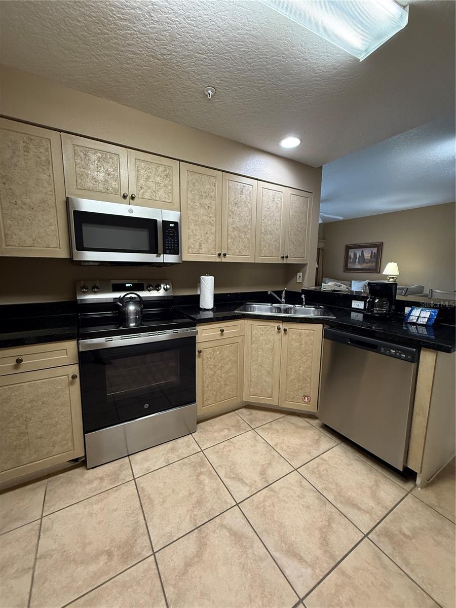 Image 6 of 38 For 8601 Worldquest Boulevard 3104