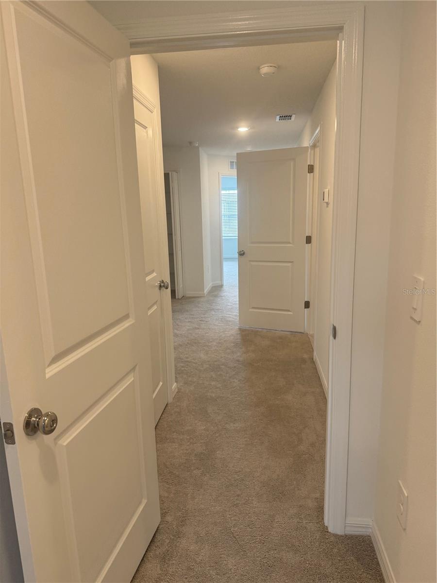 Image 16 of 22 For 216 27th Street Se