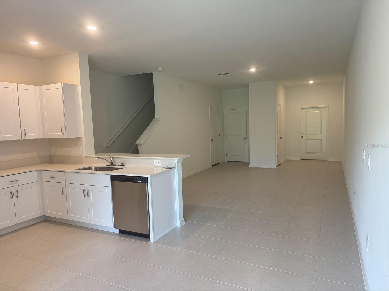 Image 3 of 22 For 216 27th Street Se