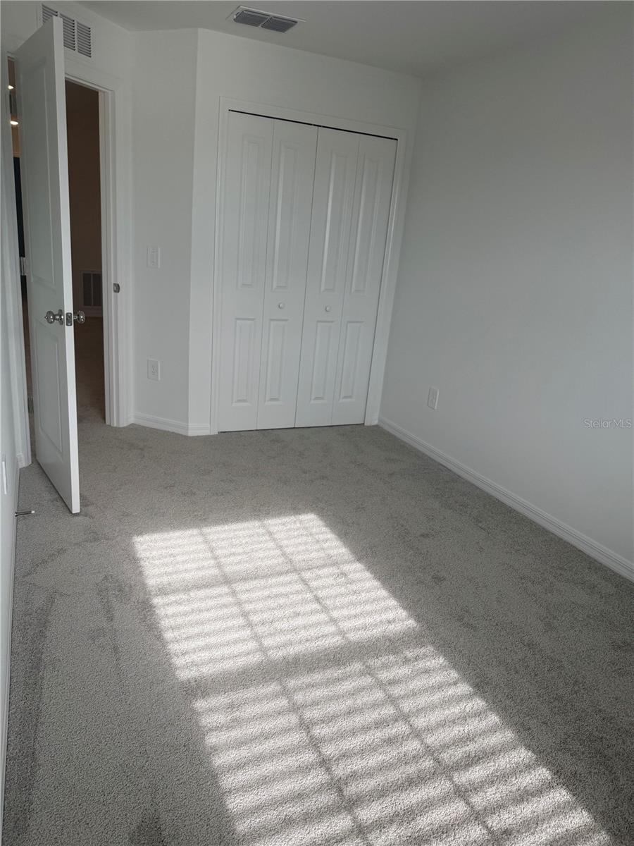 Image 8 of 22 For 216 27th Street Se