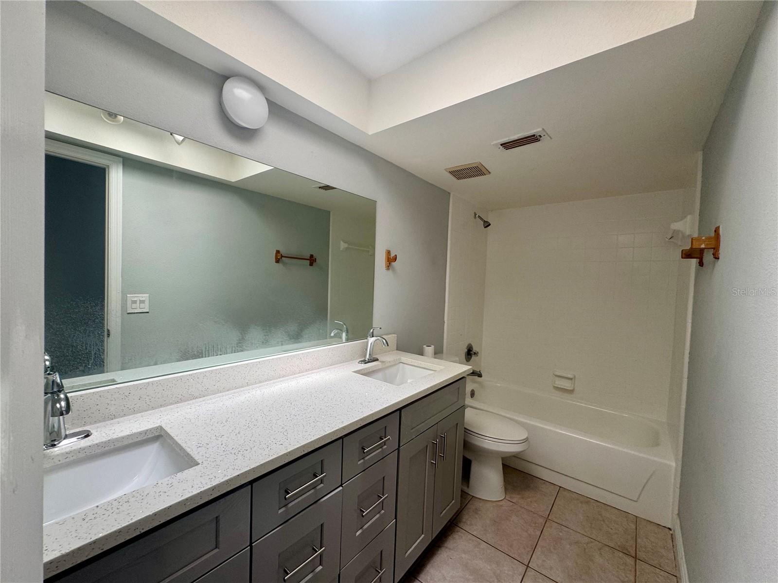 Image 16 of 23 For 8515 Sandberry Boulevard