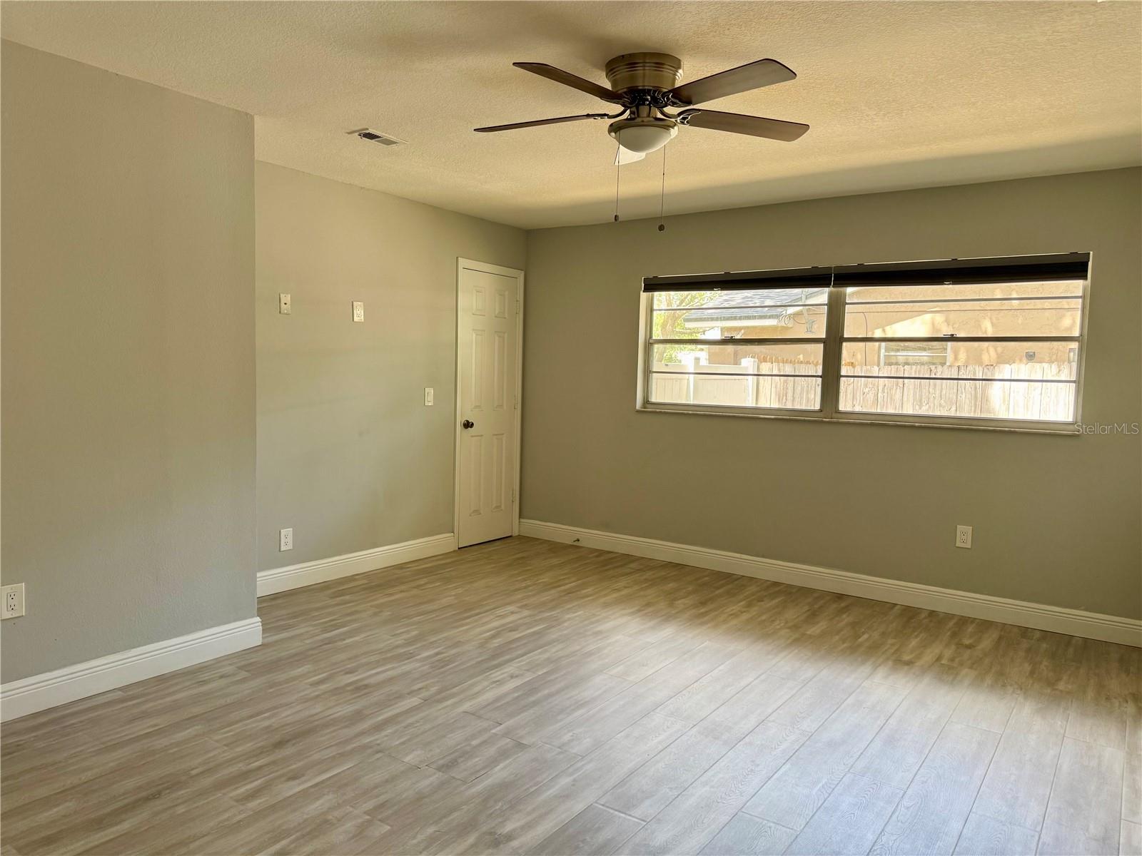 Image 3 of 23 For 8515 Sandberry Boulevard