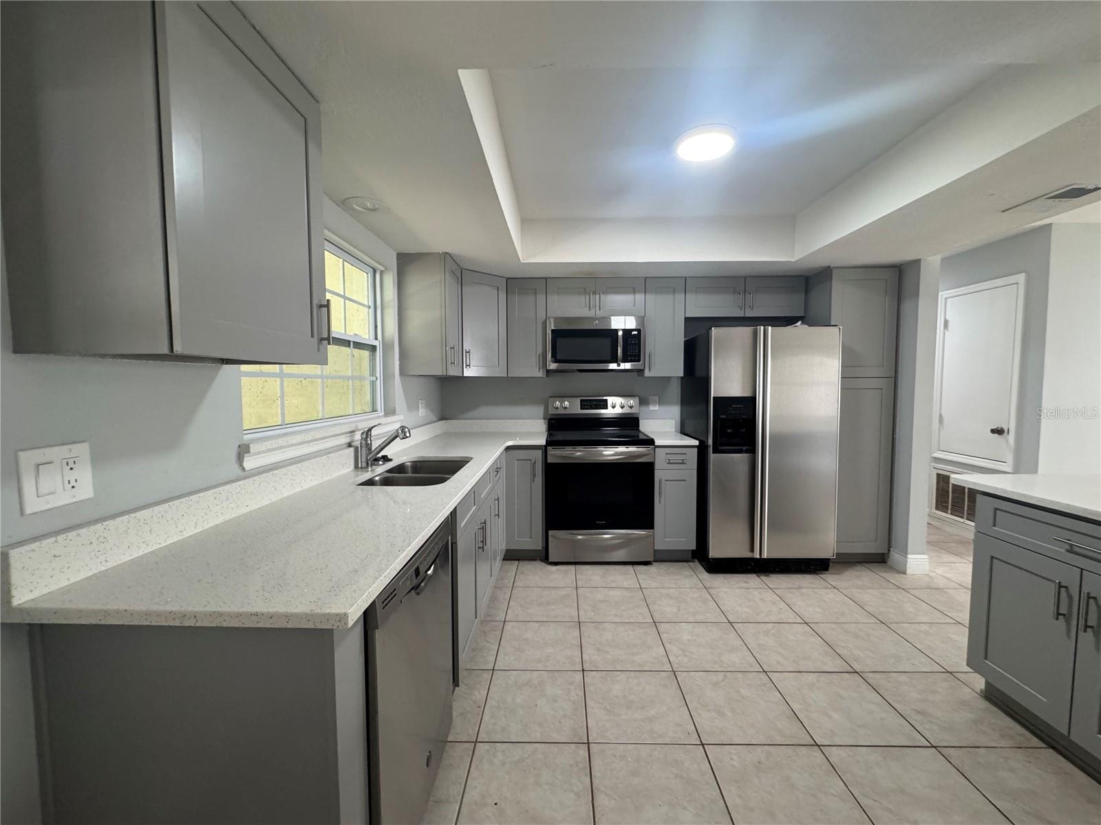 Image 9 of 23 For 8515 Sandberry Boulevard