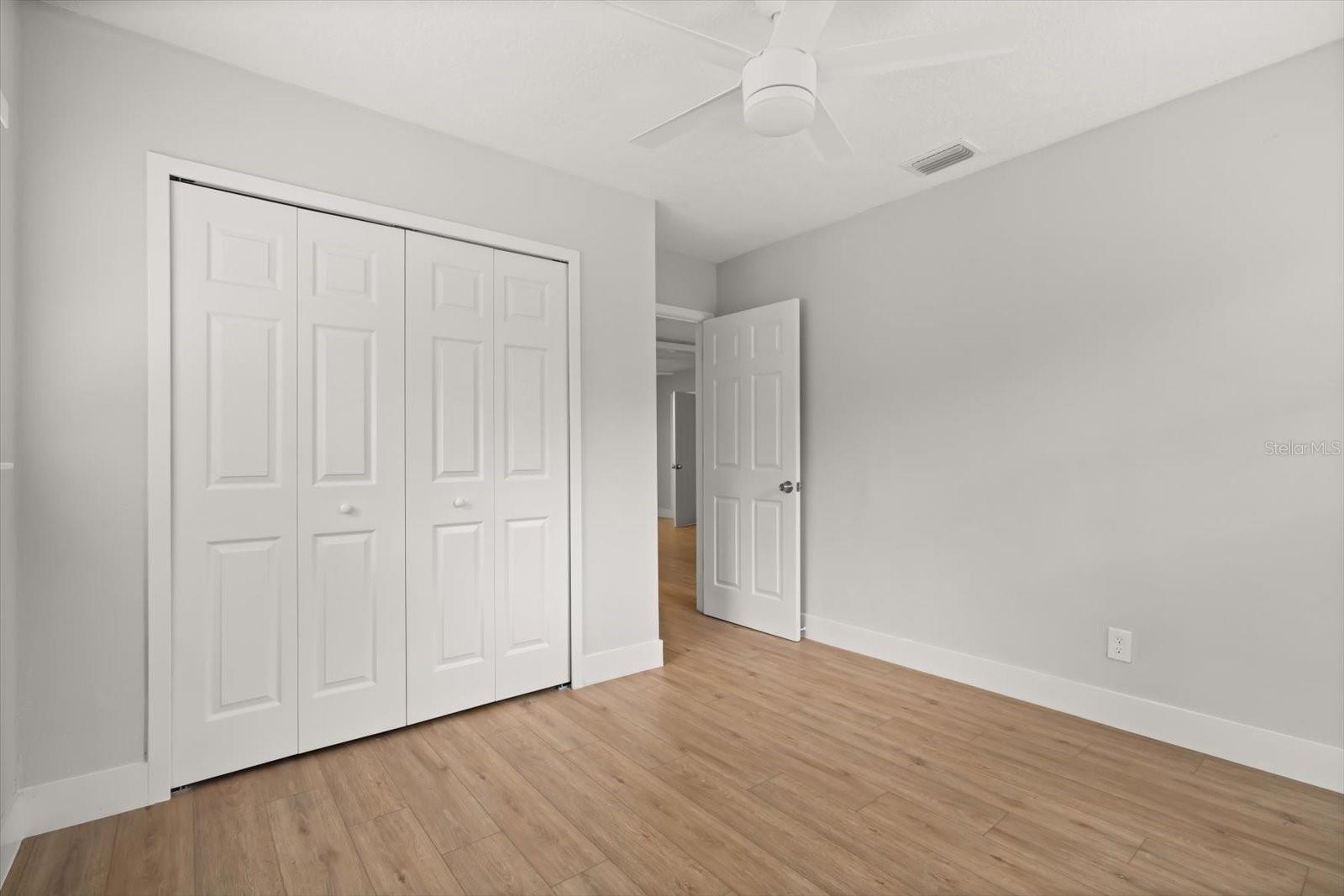 Image 10 of 21 For 6722 Edgewater Drive