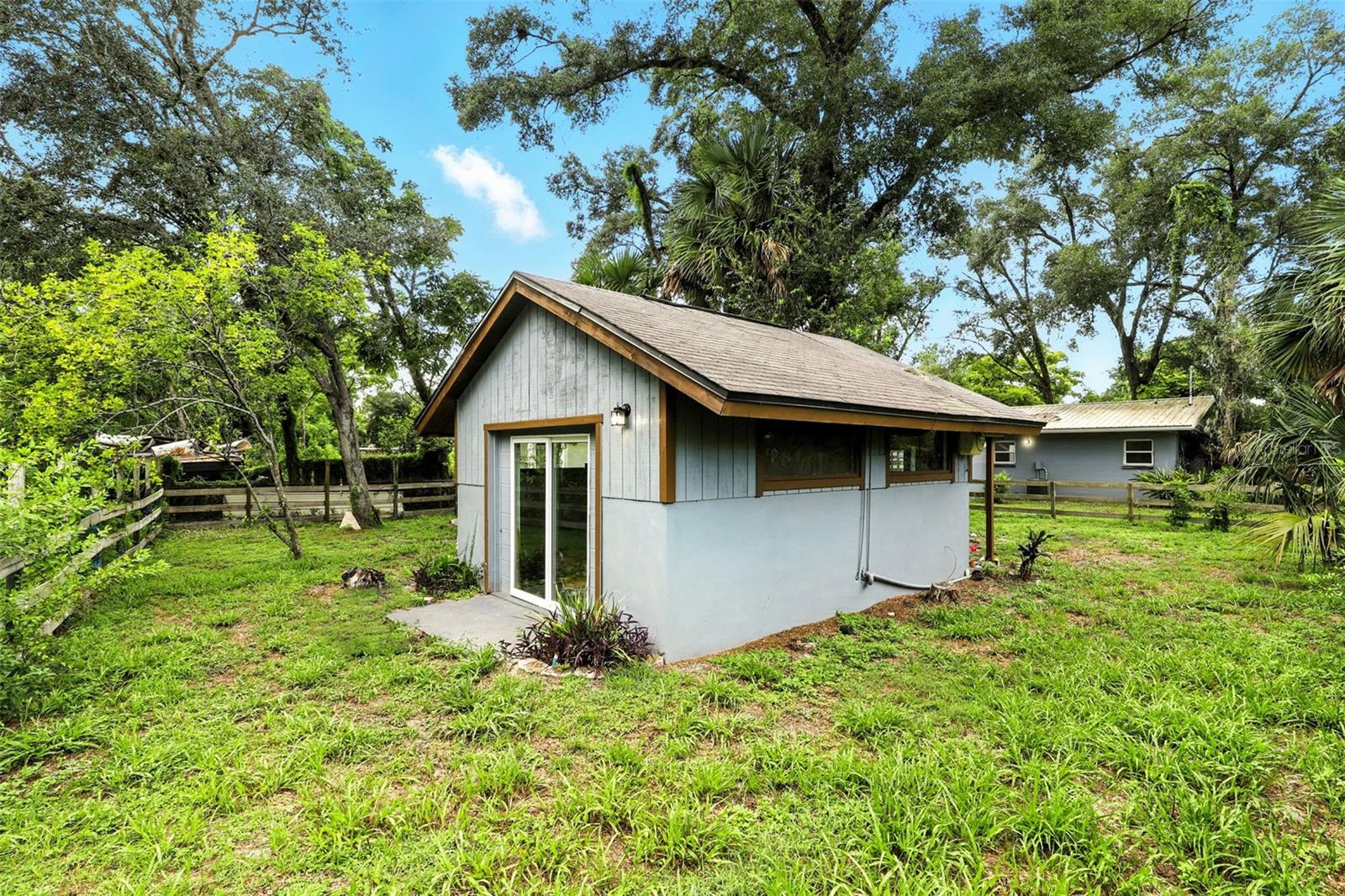 Image 10 of 27 For 1412 Voorhis Avenue