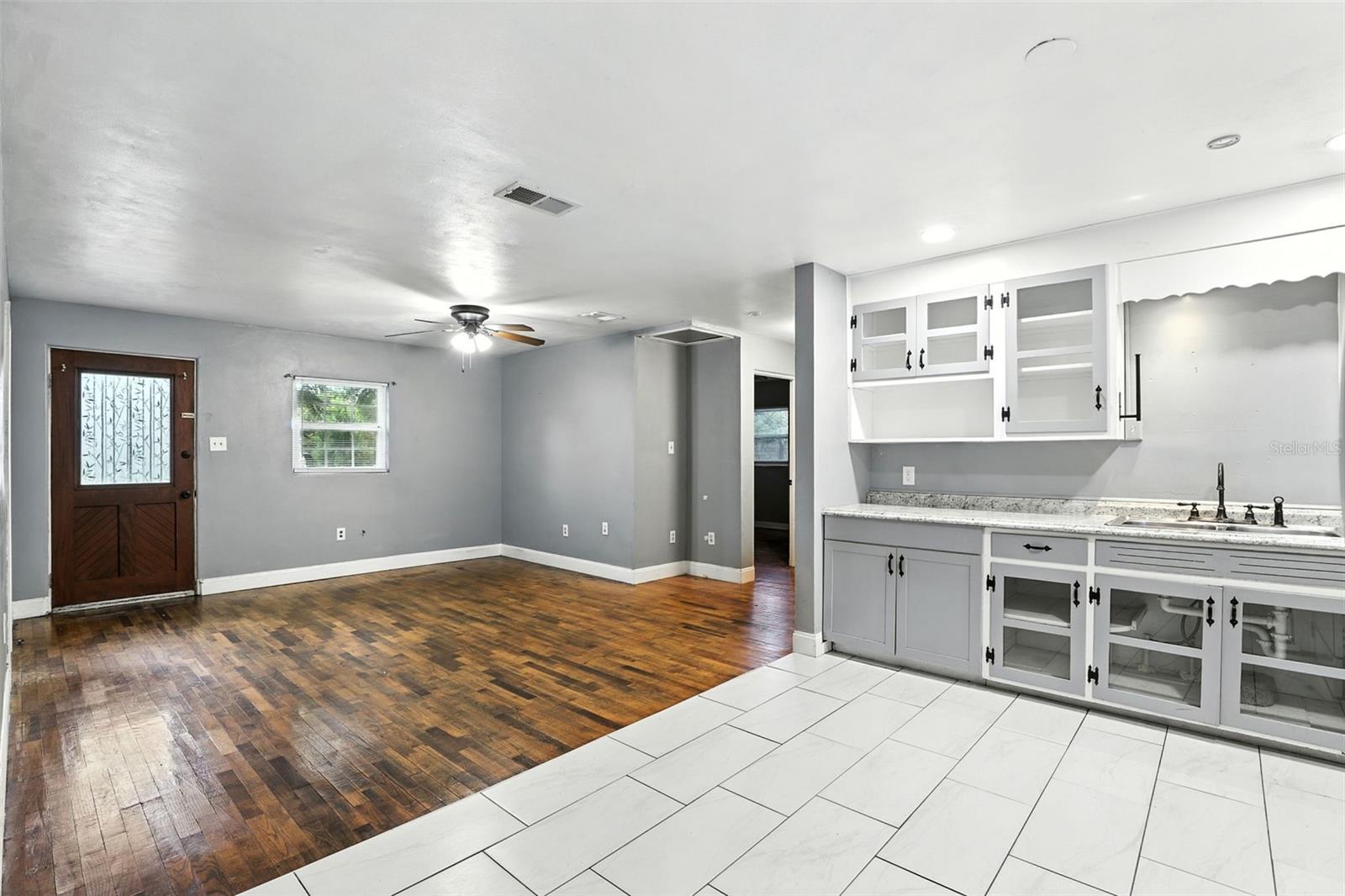 Image 19 of 27 For 1412 Voorhis Avenue