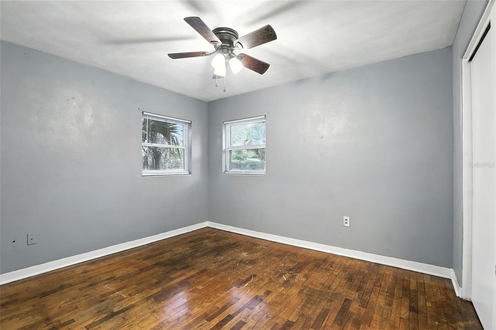 Image 25 of 27 For 1412 Voorhis Avenue