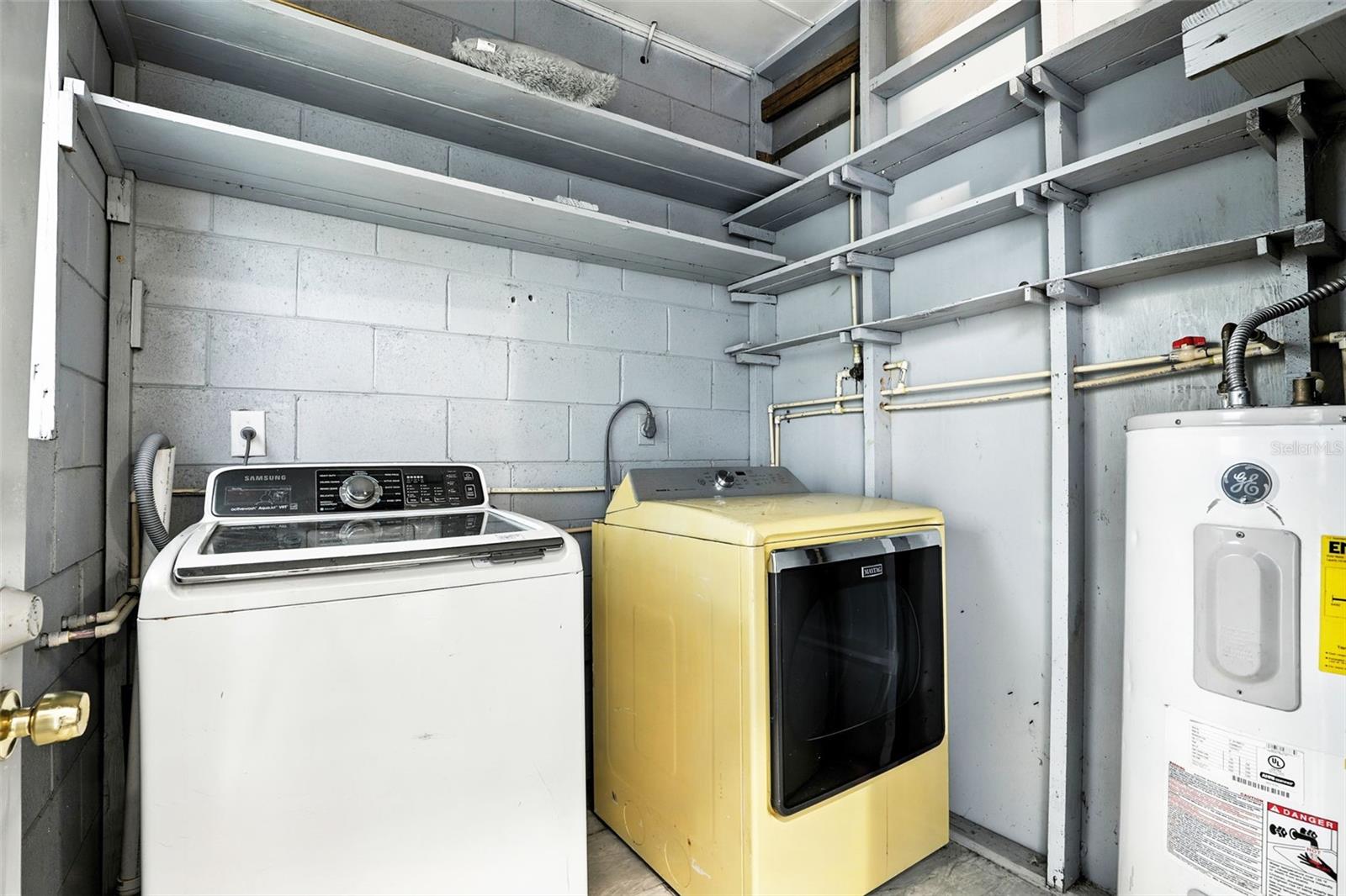 Image 26 of 27 For 1412 Voorhis Avenue