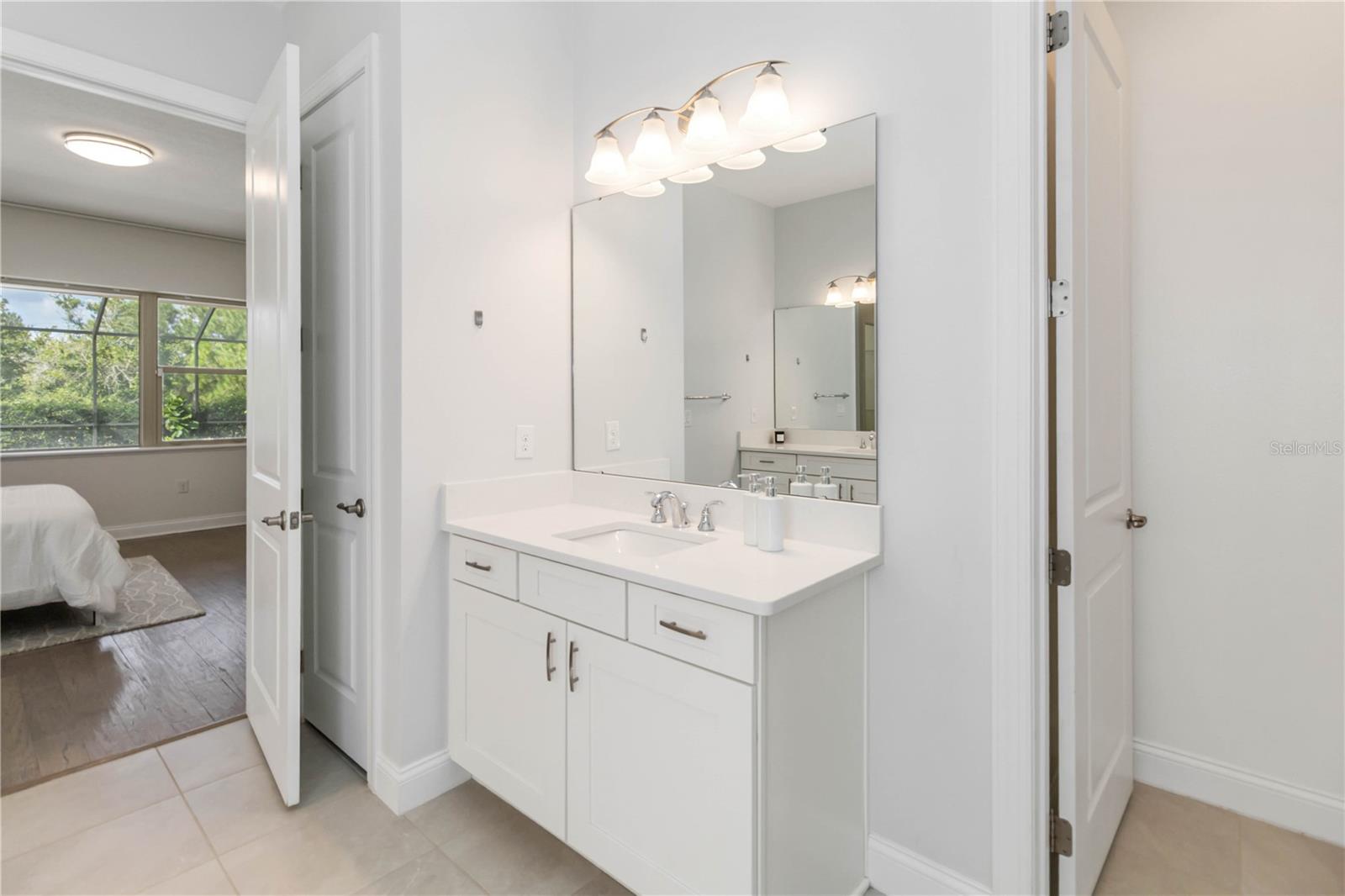 Image 22 of 59 For 10594 Royal Cypress Way