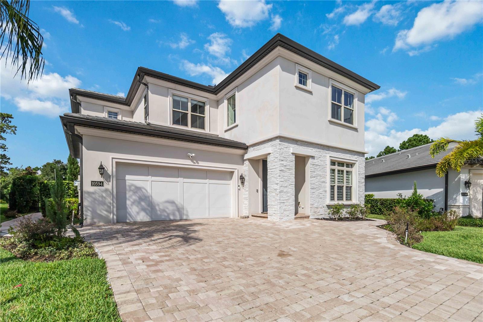 Image 5 of 59 For 10594 Royal Cypress Way