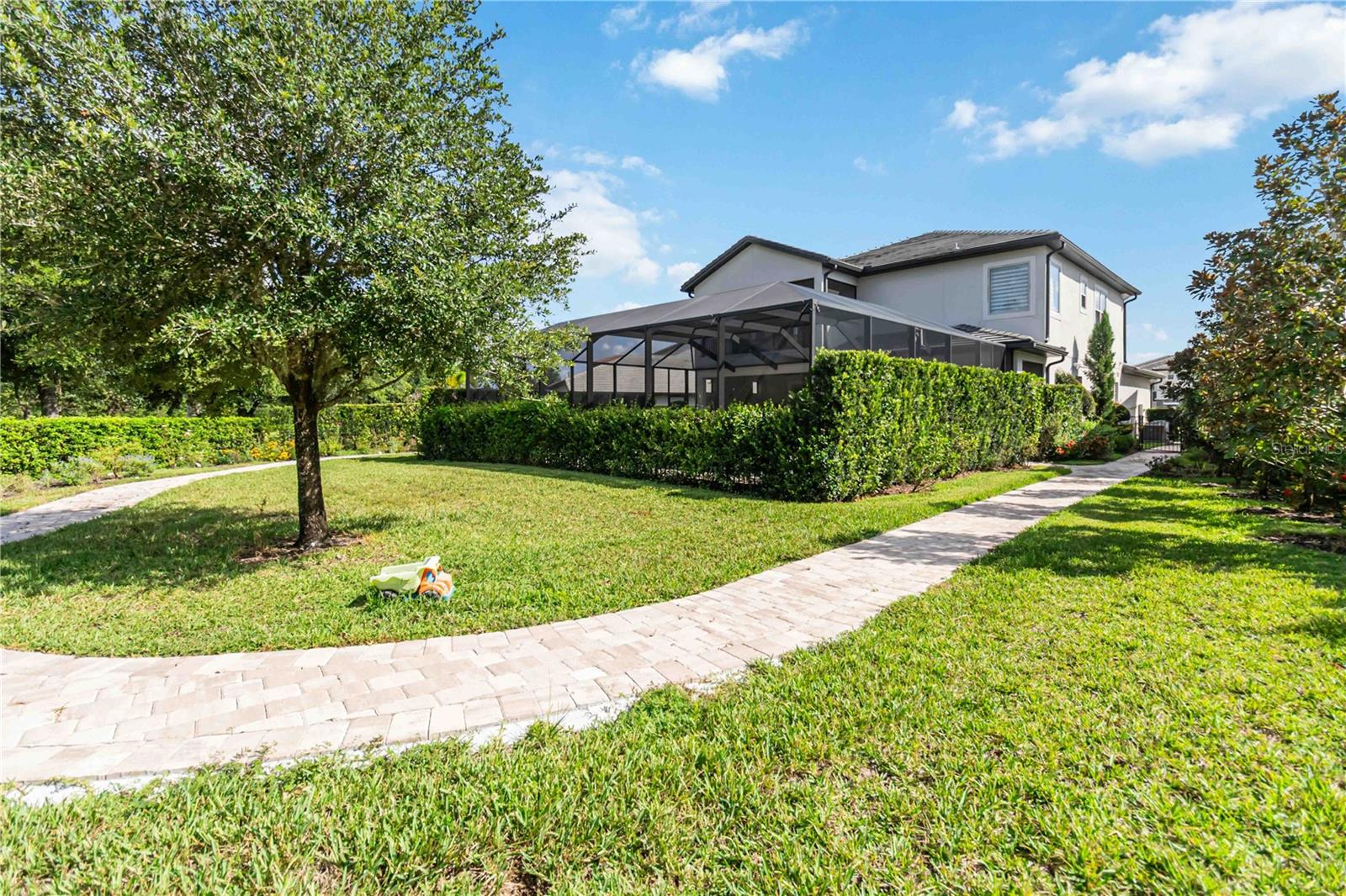 Image 53 of 59 For 10594 Royal Cypress Way
