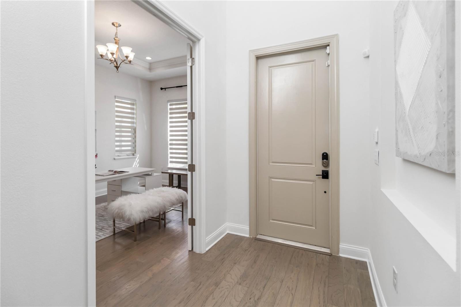 Image 6 of 59 For 10594 Royal Cypress Way