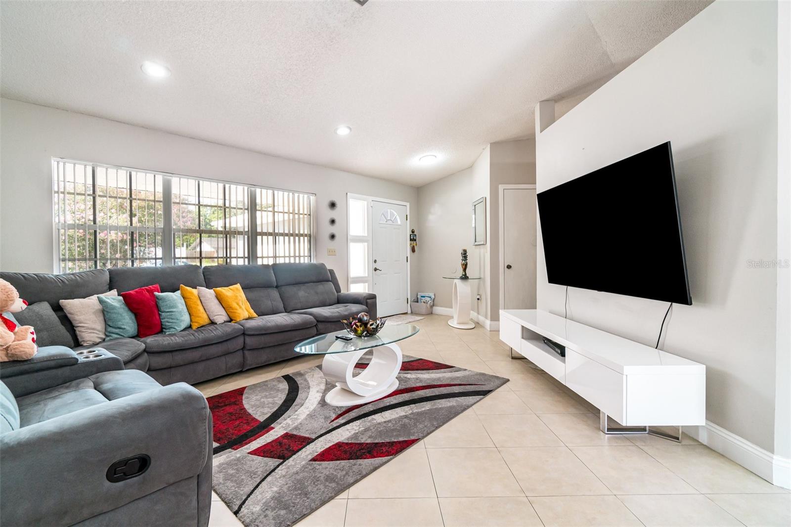 Image 6 of 28 For 2417 Virginia Drive