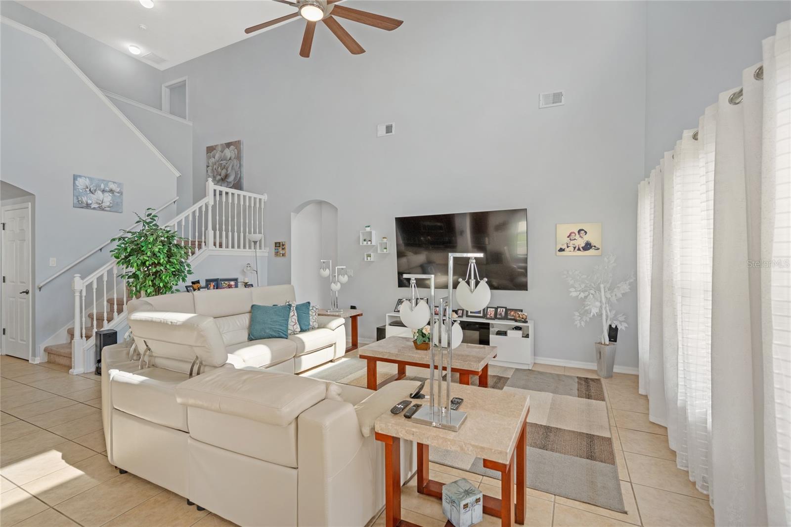 Image 18 of 49 For 14810 Sweet Acacia Drive