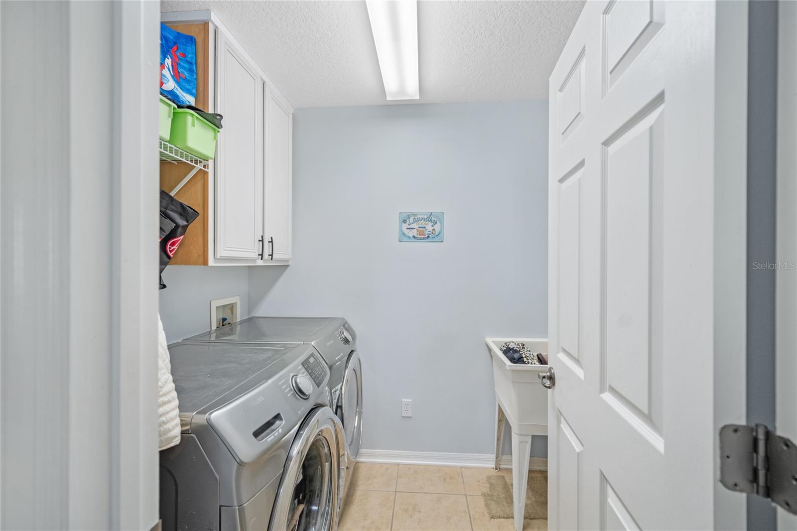 Image 27 of 49 For 14810 Sweet Acacia Drive