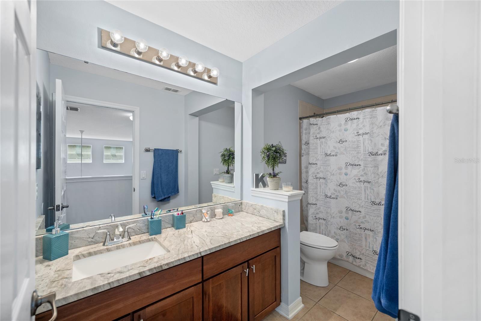 Image 30 of 49 For 14810 Sweet Acacia Drive