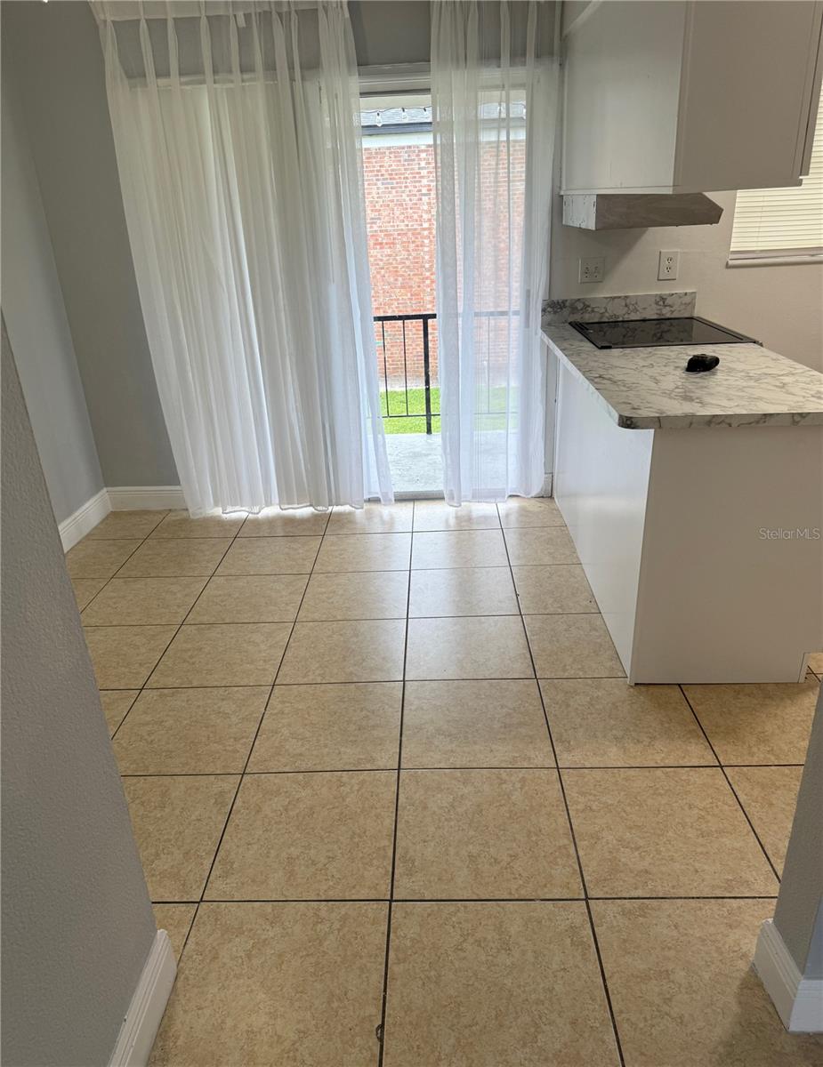 Image 10 of 16 For 5325 Curry Ford Road G202