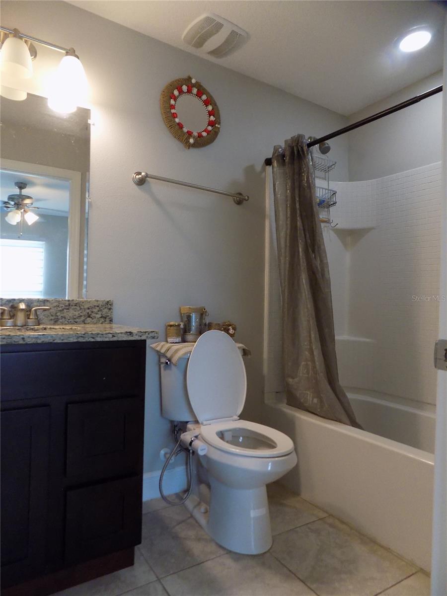 Image 21 of 27 For 377 Cimarron Court