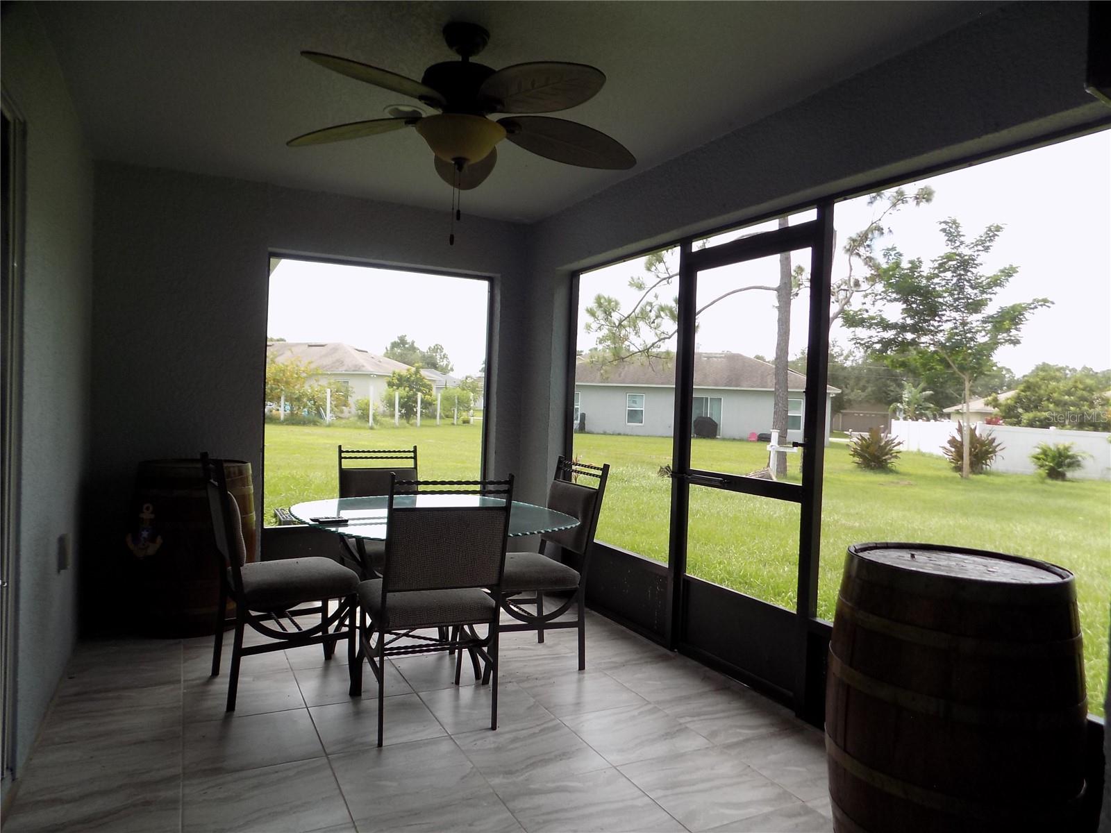 Image 24 of 27 For 377 Cimarron Court