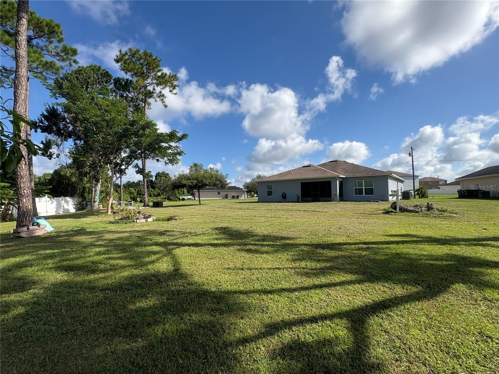 Image 4 of 4 For 377 Cimarron Court