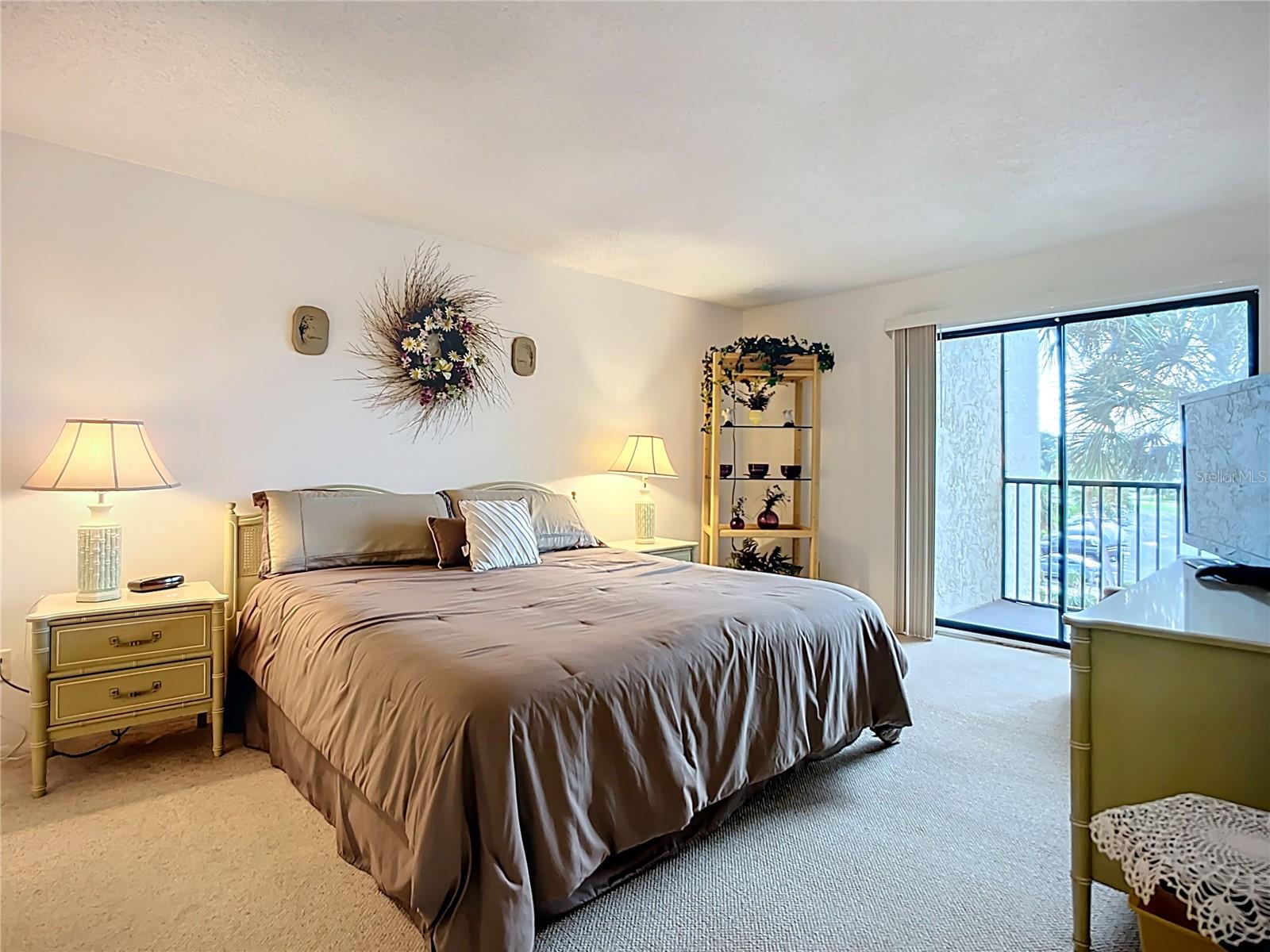 Image 12 of 32 For 6120 43rd Street W 305b