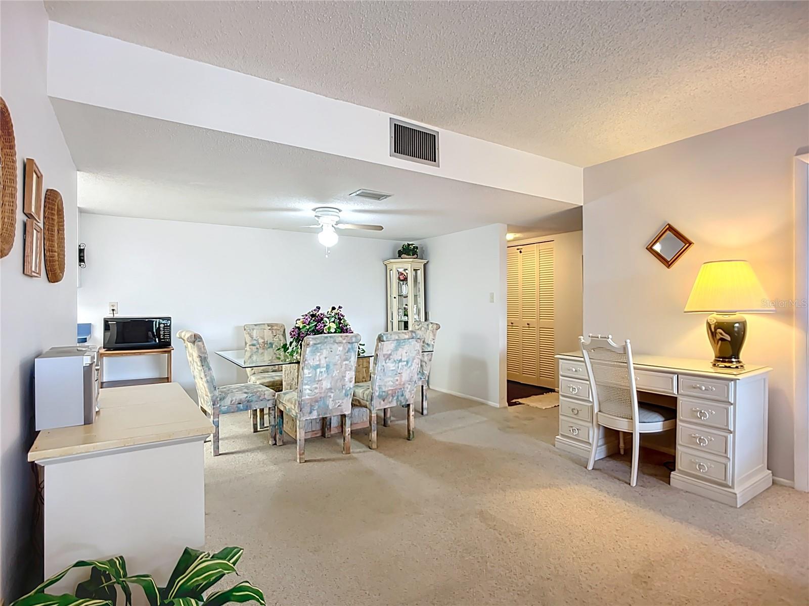 Image 5 of 32 For 6120 43rd Street W 305b