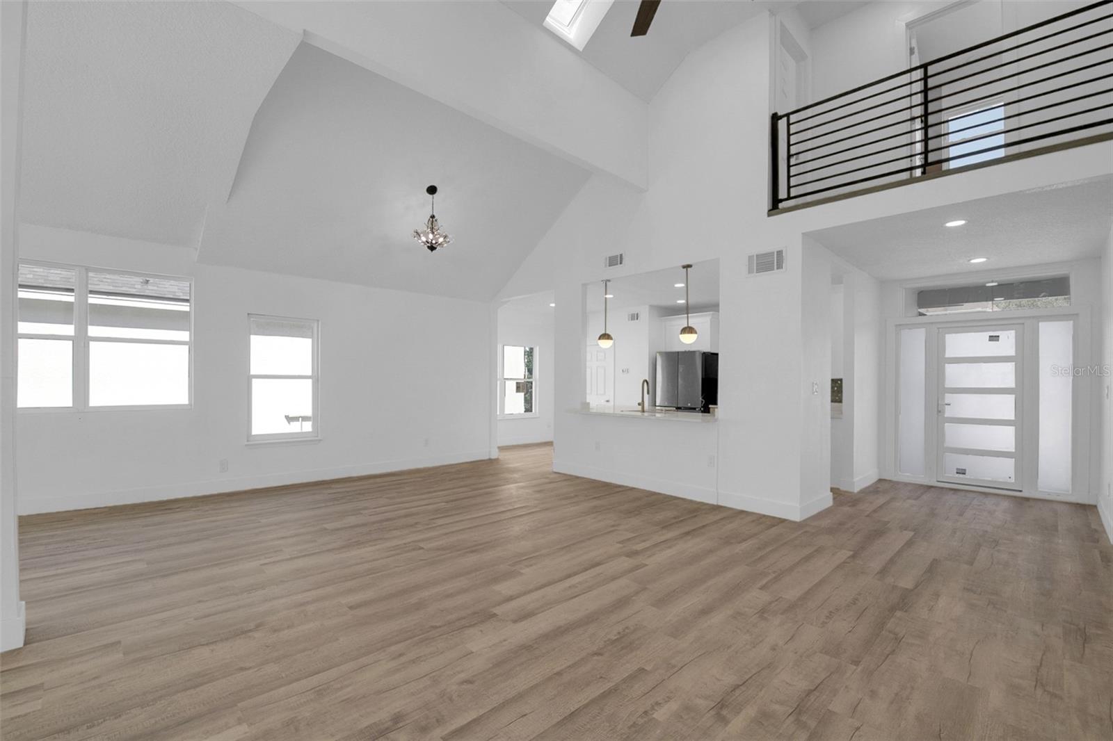 Image 15 of 47 For 649 Remington Oak Drive