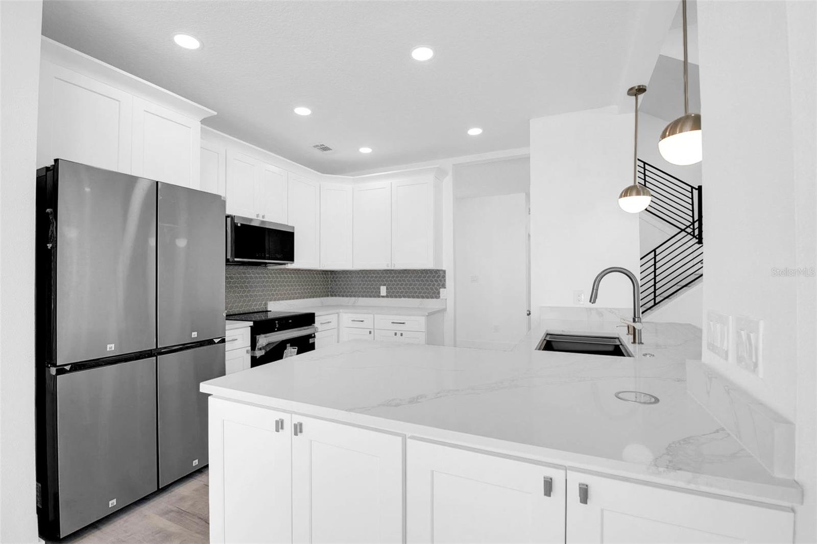 Image 4 of 47 For 649 Remington Oak Drive