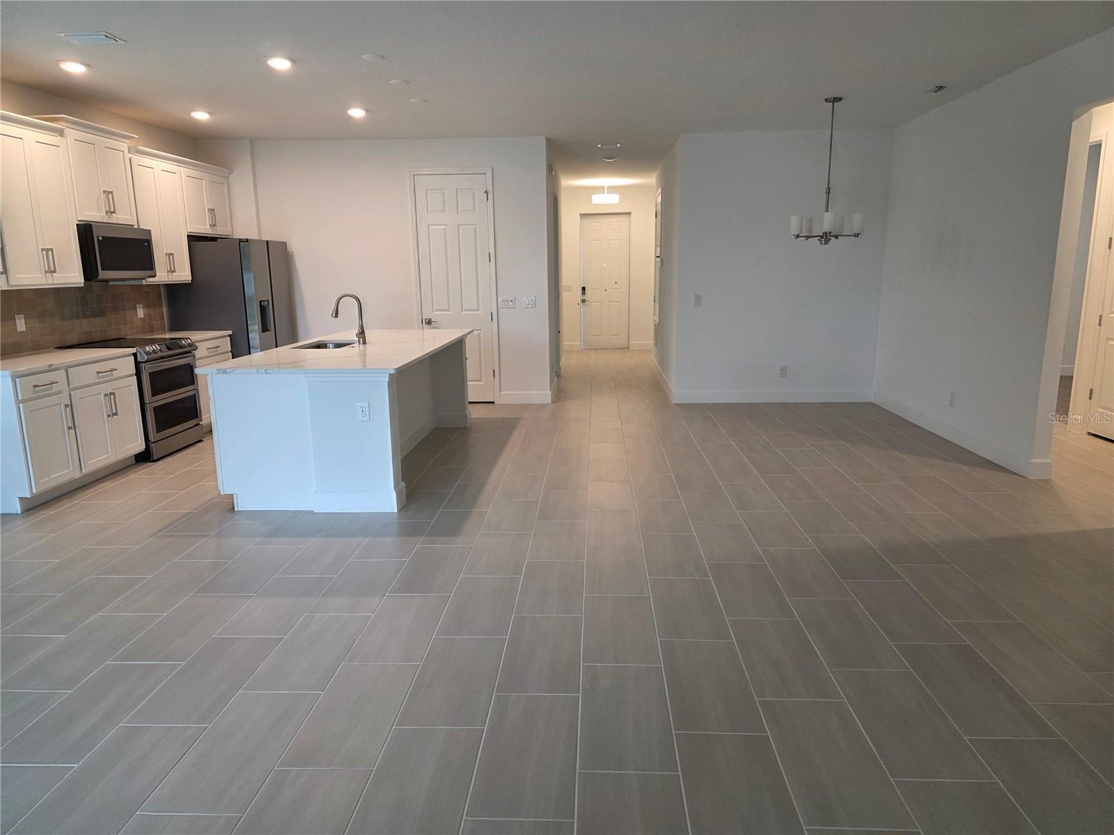 Image 3 of 9 For 2590 Cavanaugh Drive