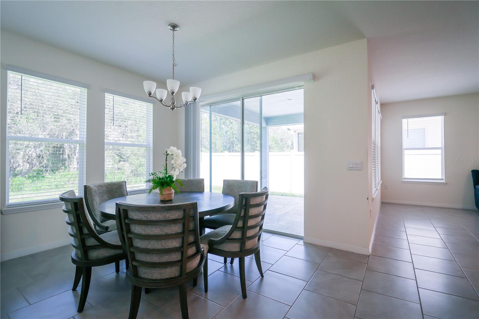 Image 11 of 29 For 1602 Barberry Drive