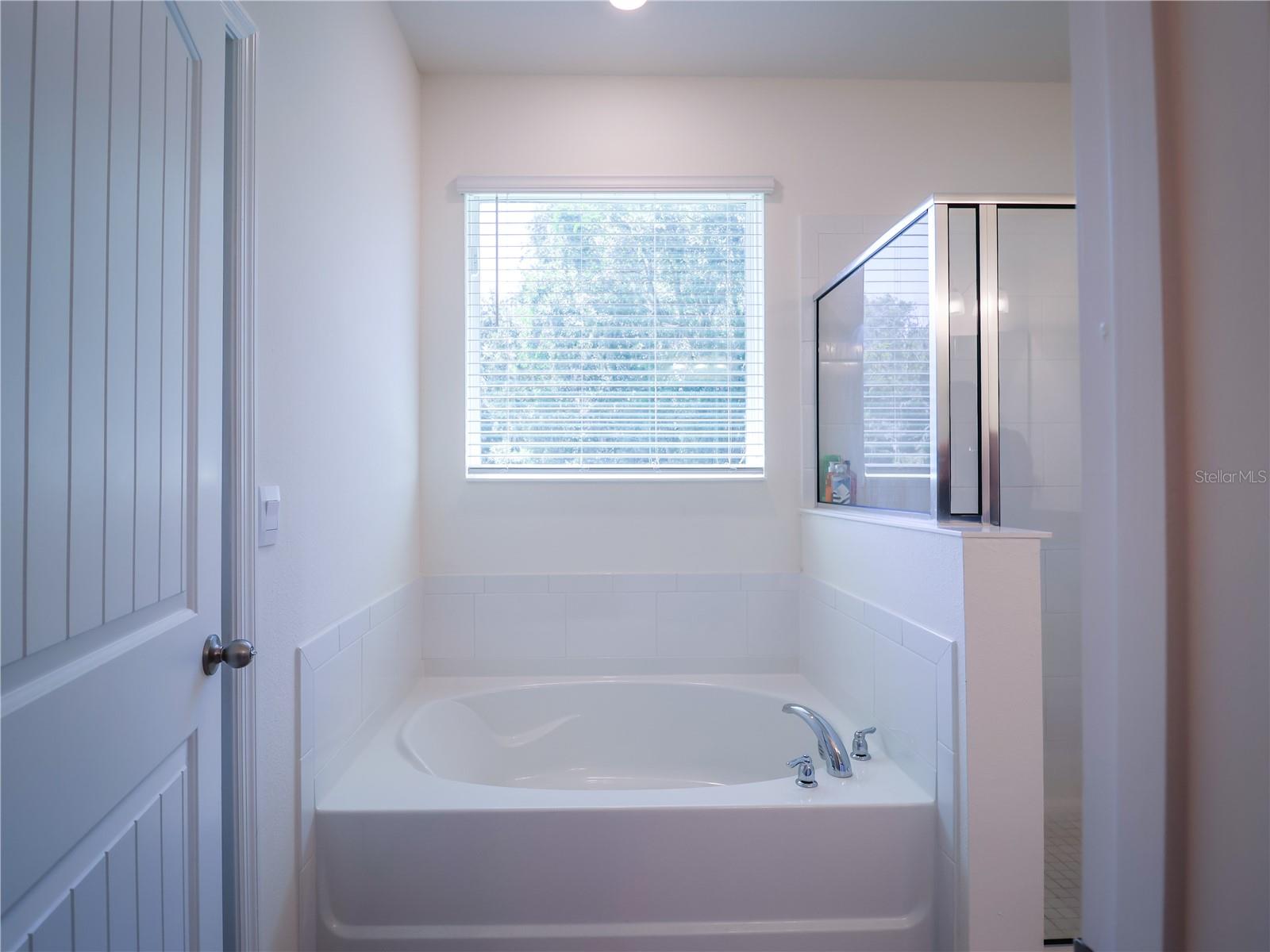 Image 17 of 29 For 1602 Barberry Drive