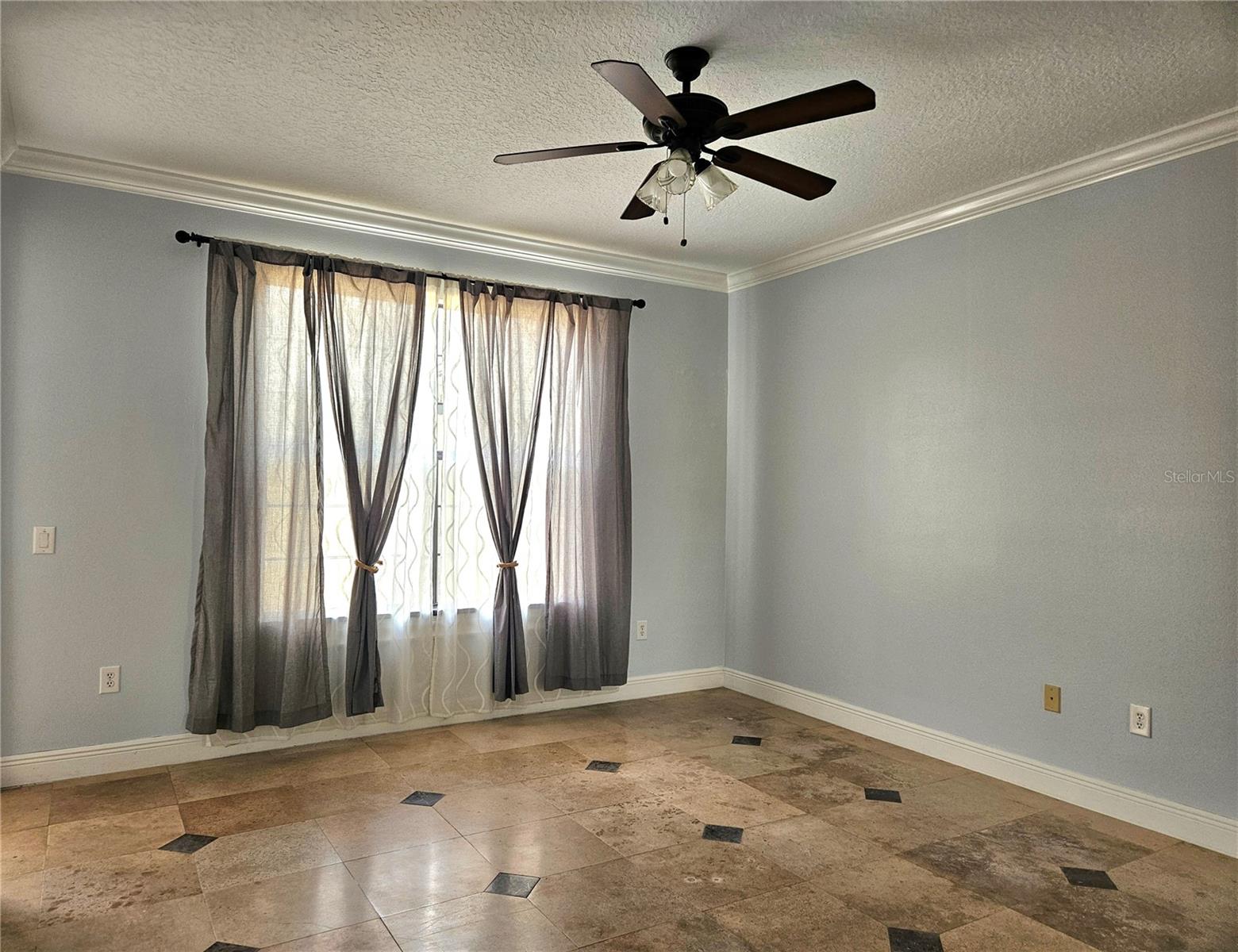 Image 12 of 42 For 13669 Beauregard Pl