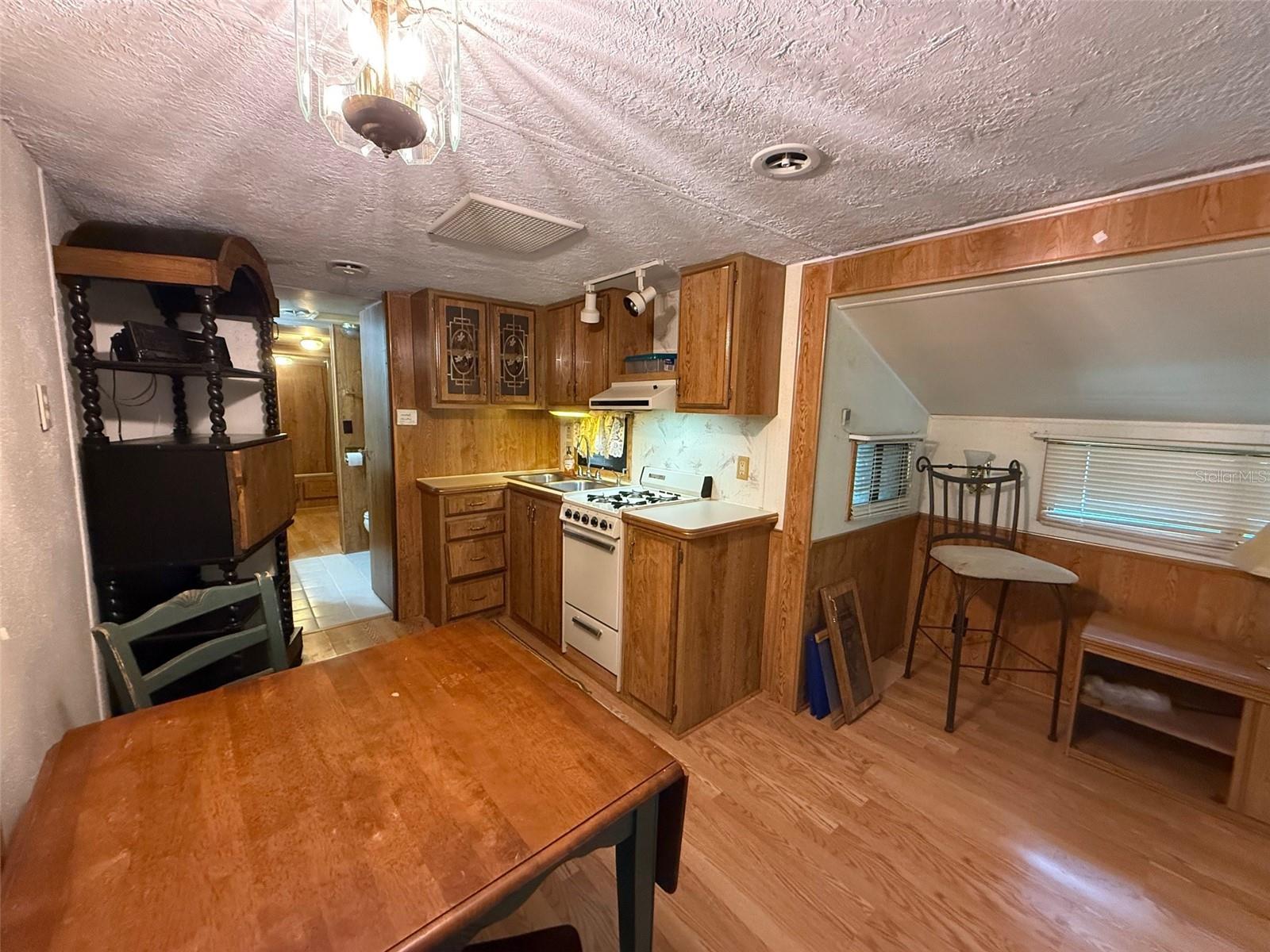 Image 4 of 10 For 3000 Clarcona Road 2908