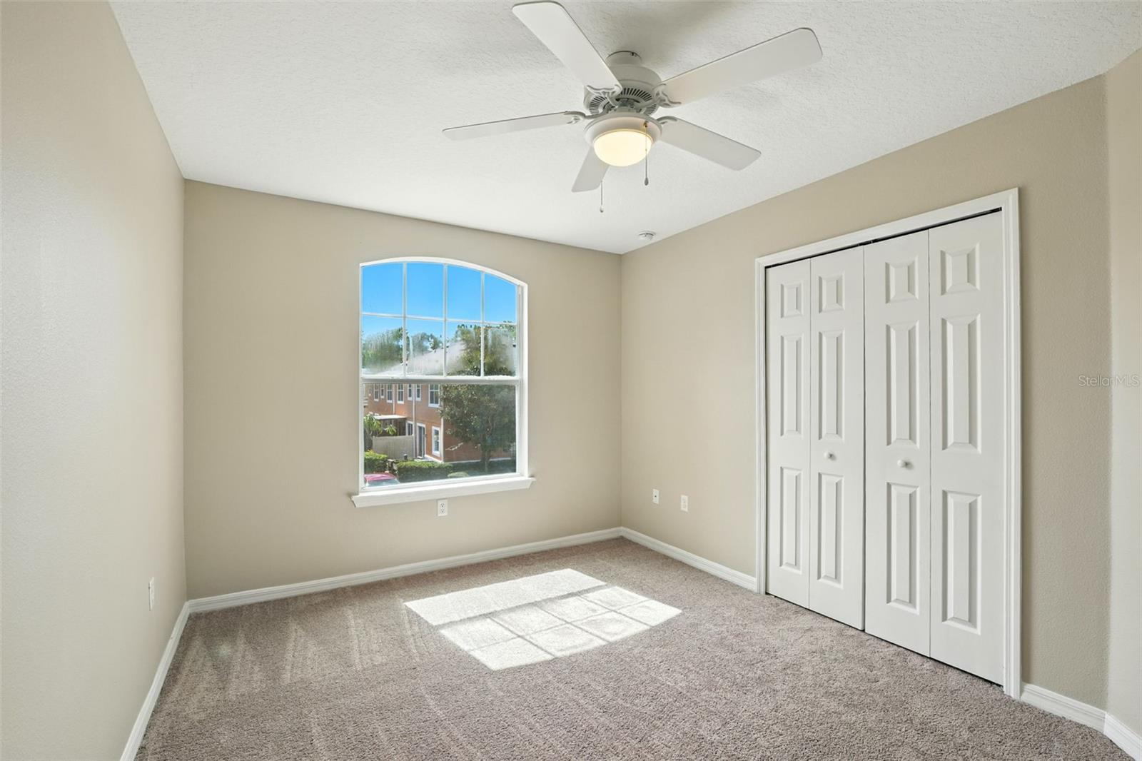 Image 26 of 33 For 1064 Laurel Ridge Lane