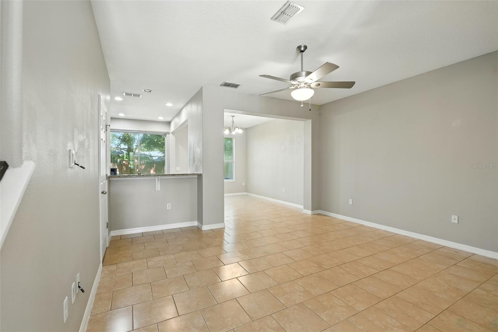 Image 6 of 33 For 1064 Laurel Ridge Lane